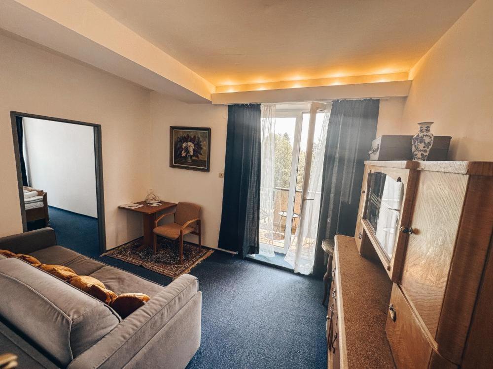 Hotel Medlov Нове-Место-на-Мораве Экстерьер фото
